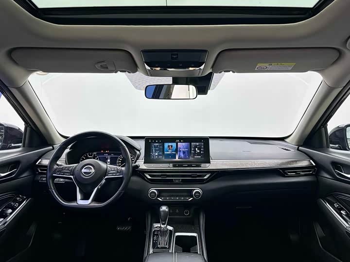 Фото 8 - Nissan Teana