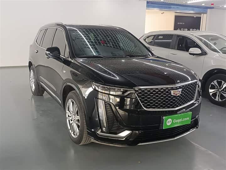 Фото 4 - Cadillac XT6