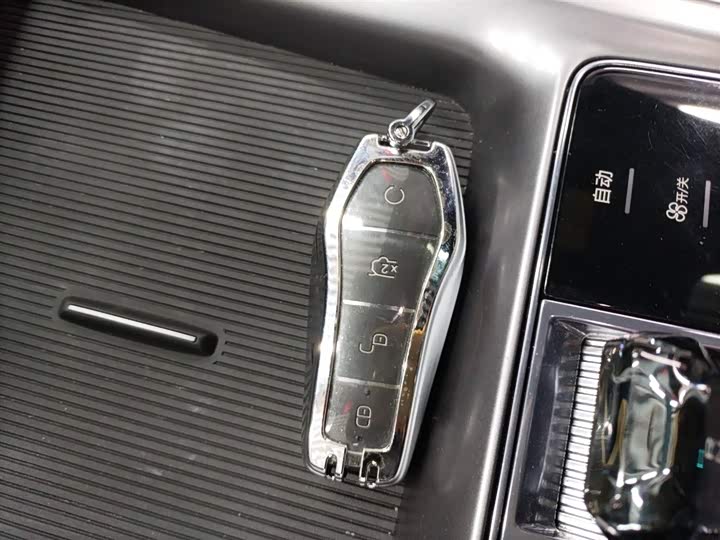 Фото 9 - BYD Seal