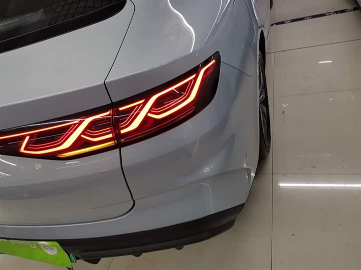 Фото 8 - BYD Qin L