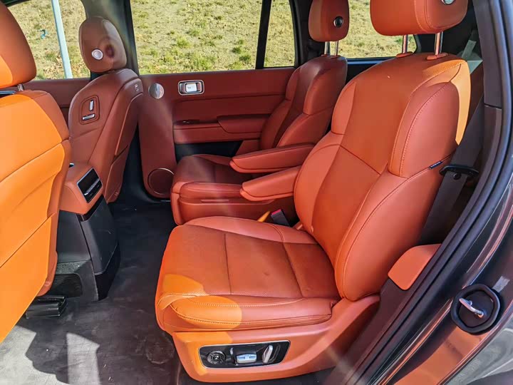 Фото 5 - LiXiang L9