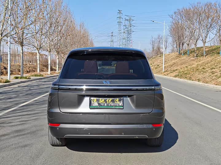 Фото 8 - LiXiang L9