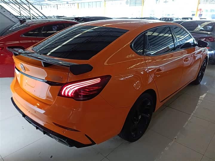 Фото 7 - MG Motor 6