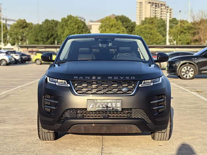 Фото 2 - Land Rover Range Rover Evoque L