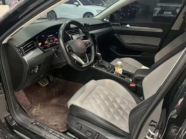 Фото 6 - Volkswagen Magotan