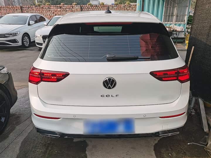 Фото 6 - Volkswagen Golf