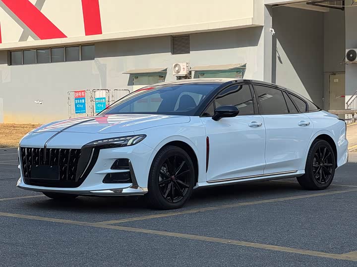 Фото 1 - Hongqi H6