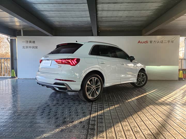 Фото 5 - Audi Q3