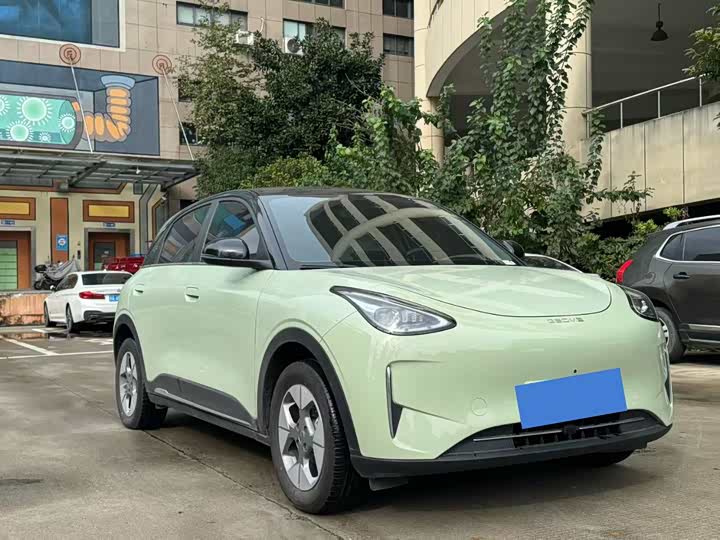 Фото 3 - Geely Galaxy Geome