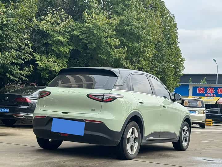 Фото 9 - Geely Galaxy Geome