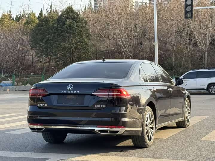 Фото 7 - Volkswagen Phideon