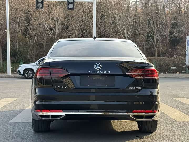 Фото 8 - Volkswagen Phideon