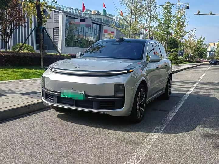 Фото 1 - LiXiang L9