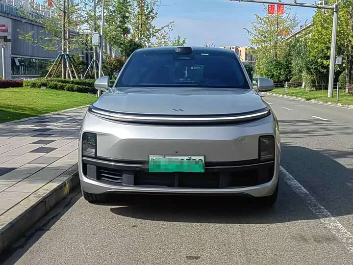 Фото 2 - LiXiang L9