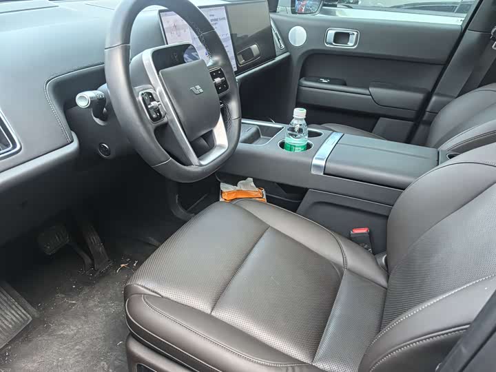 Фото 6 - LiXiang L9