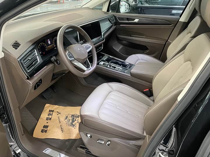 Фото 4 - Volkswagen Viloran