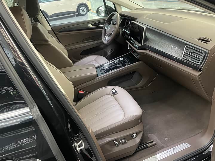 Фото 8 - Volkswagen Viloran