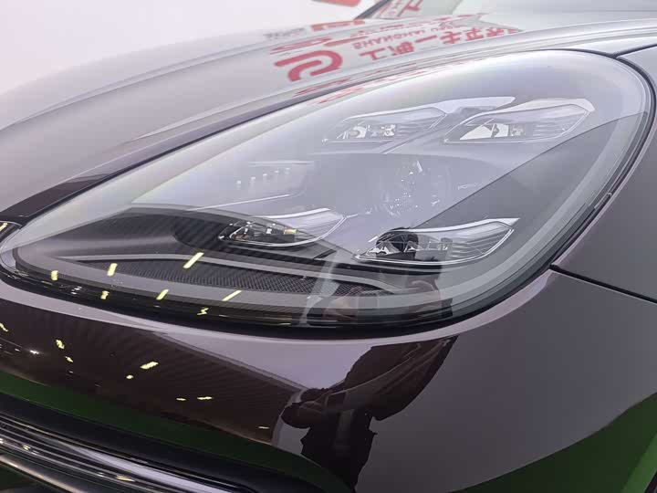 Фото 7 - Porsche Cayenne