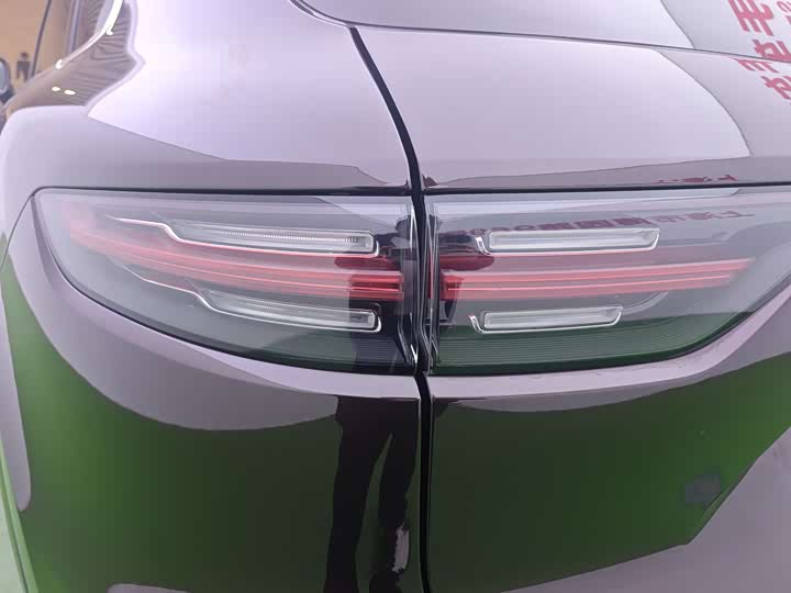 Фото 8 - Porsche Cayenne