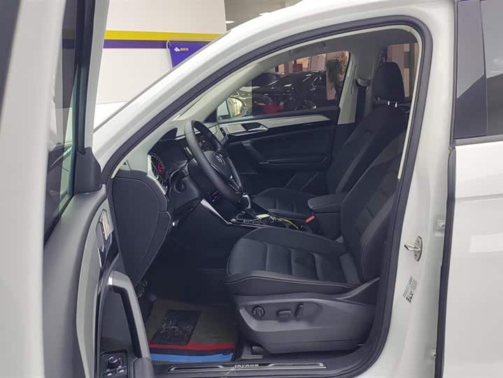 Фото 9 - Volkswagen Tayron