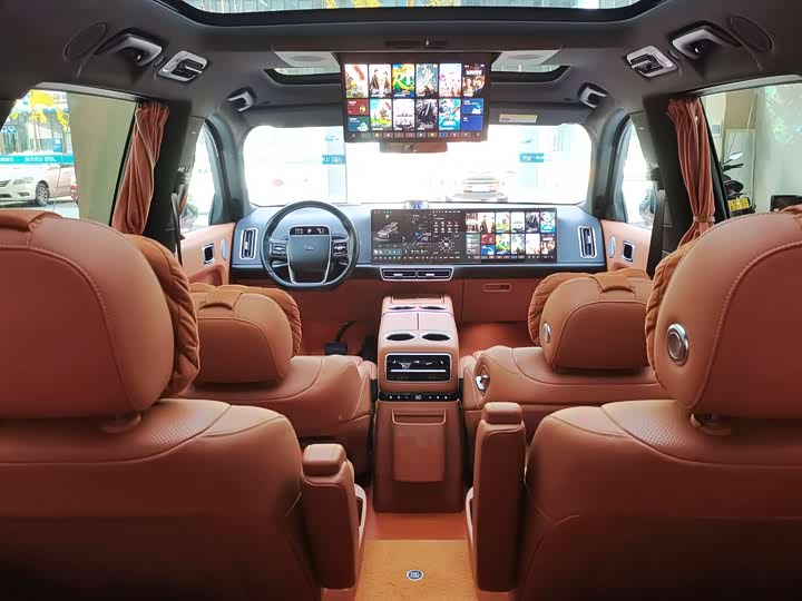 Фото 9 - LiXiang L9