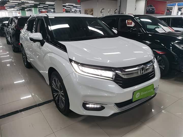 Фото 4 - Honda Avancier