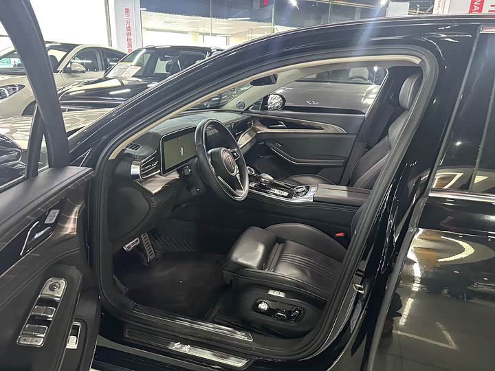 Фото 3 - Hongqi H9