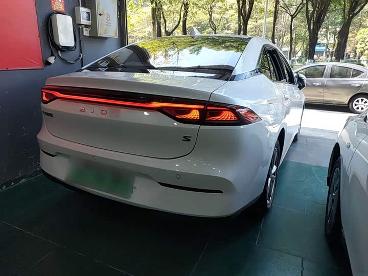 Фото 7 - GAC Aion S