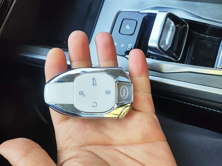 Фото 9 - GAC Trumpchi GS3