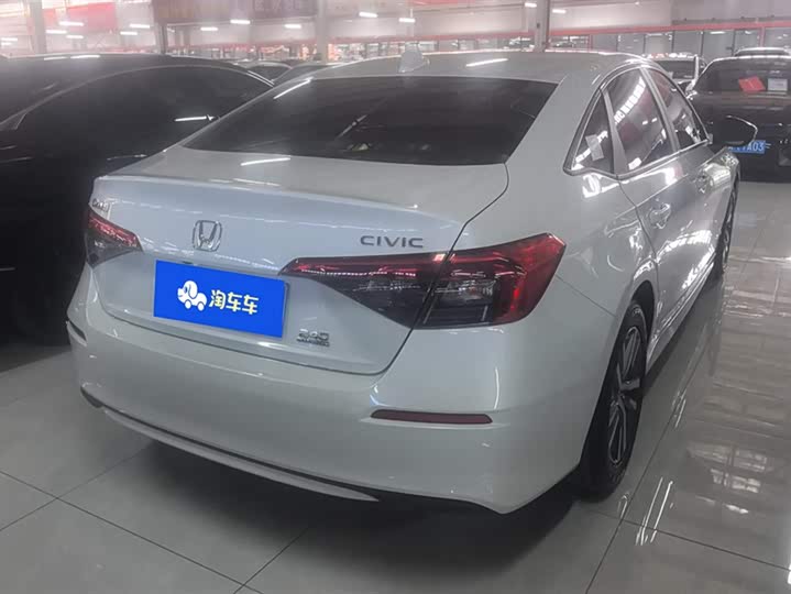 Фото 3 - Honda Civic