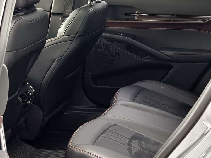 Фото 6 - Ford Mondeo