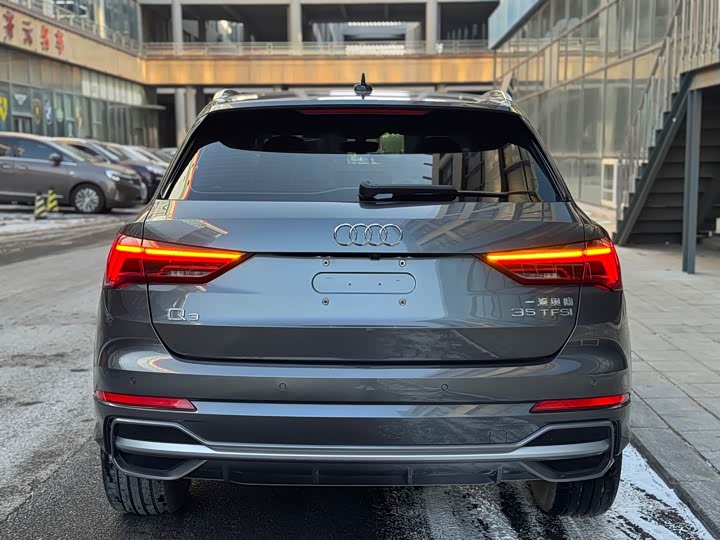 Фото 5 - Audi Q3