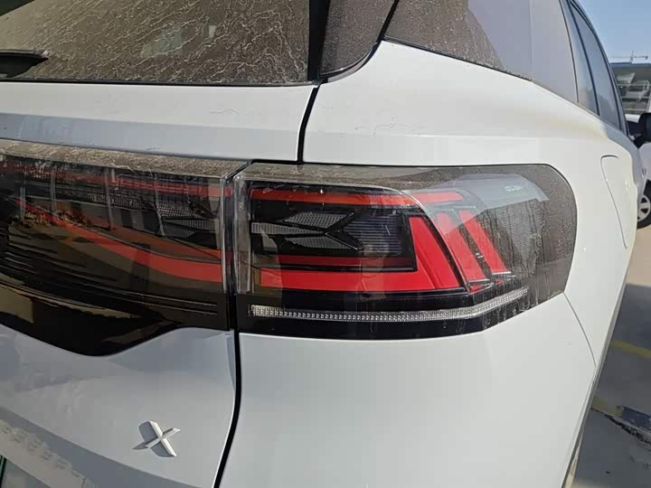 Фото 8 - Volkswagen ID.6 X