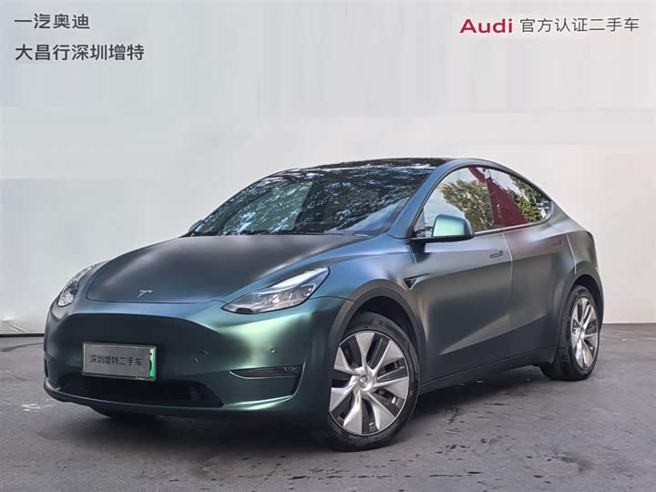 Фото 1 - Tesla Model Y