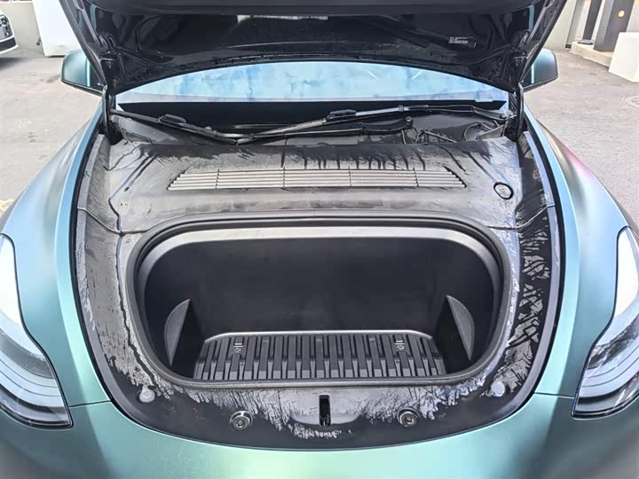 Фото 8 - Tesla Model Y