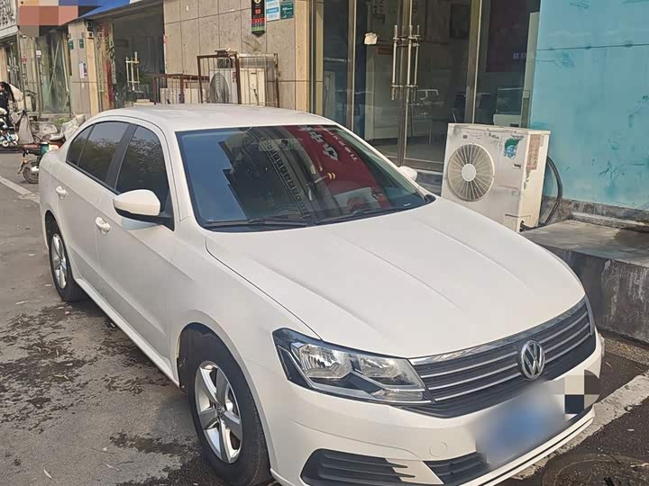 Фото 7 - Volkswagen Lavida