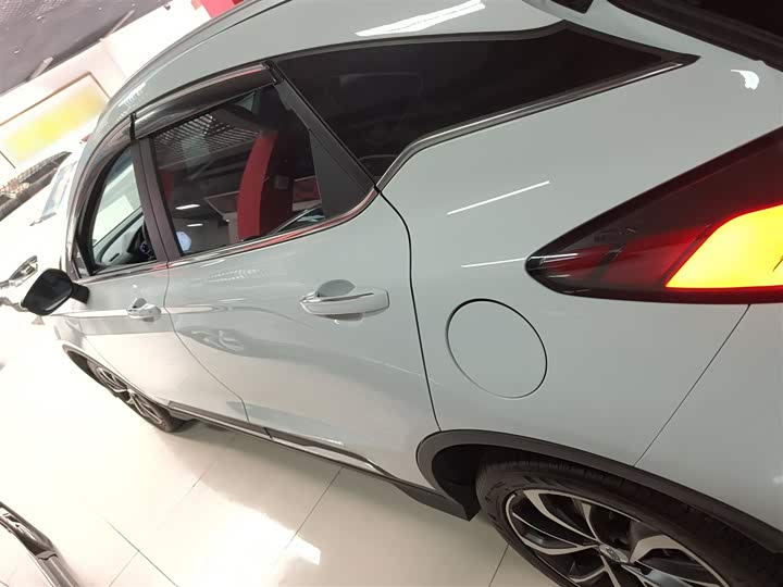 Фото 5 - Geely Emgrand GS