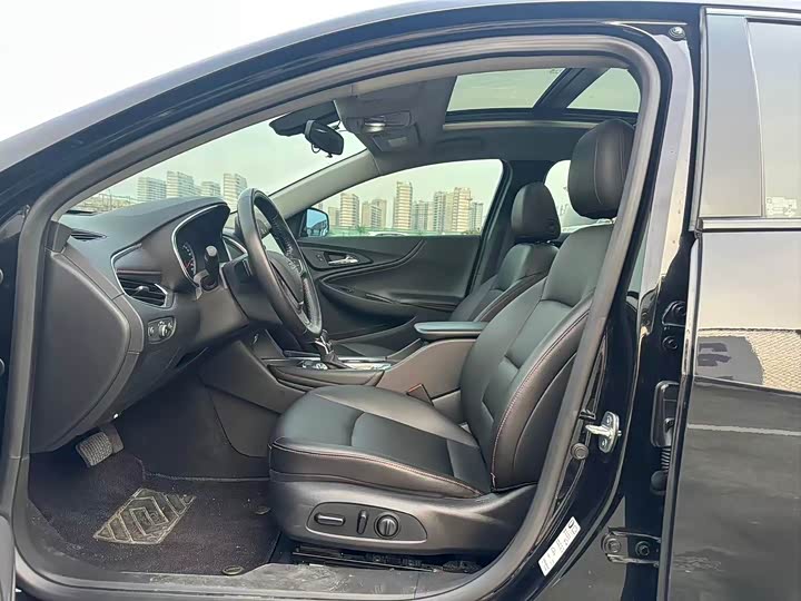 Фото 7 - Chevrolet Malibu XL