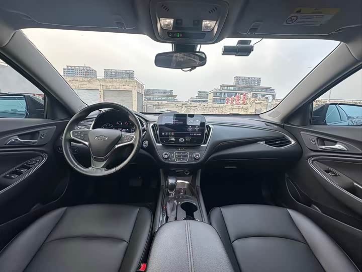 Фото 9 - Chevrolet Malibu XL