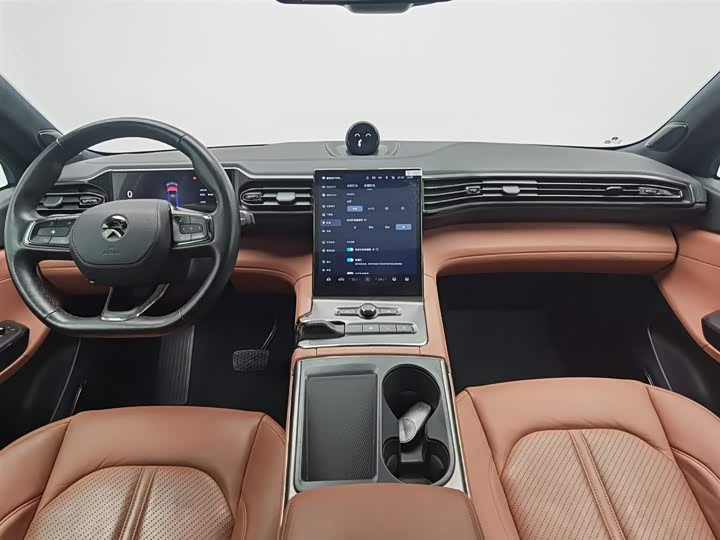 Фото 5 - Nio EC6