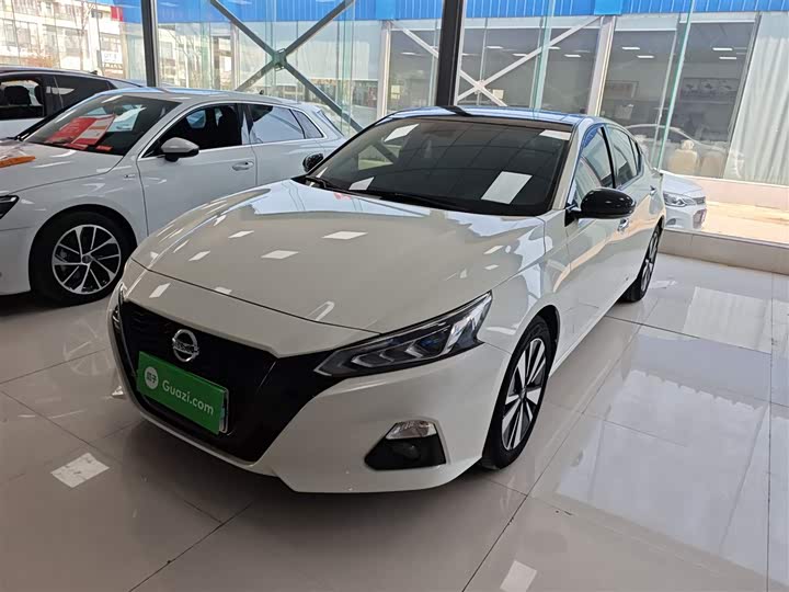 Фото 2 - Nissan Teana