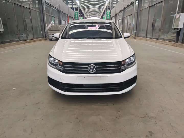 Фото 2 - Volkswagen Santana