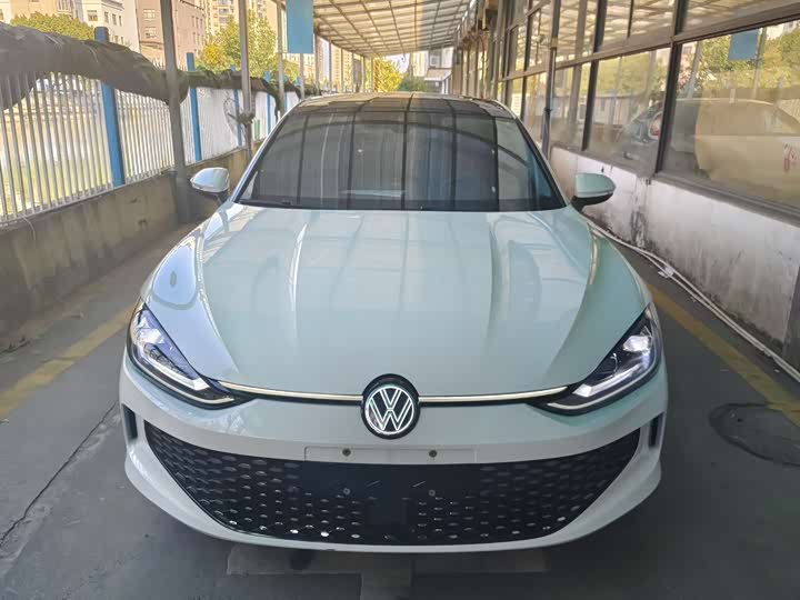 Фото 3 - Volkswagen Lamando L