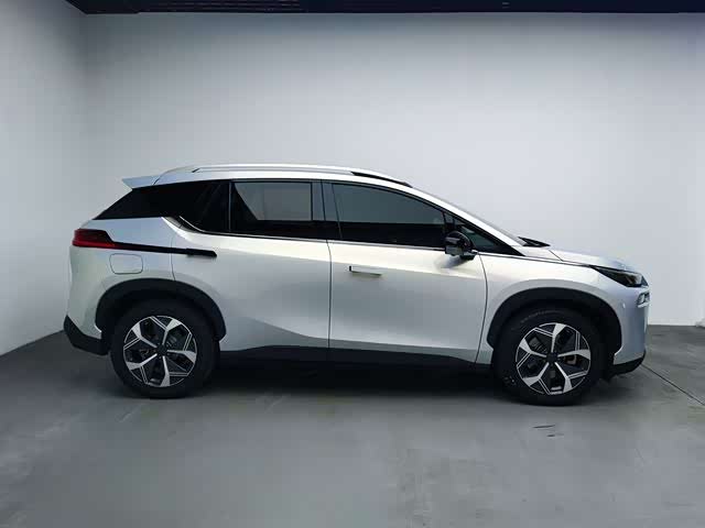 Фото 7 - GAC Aion V