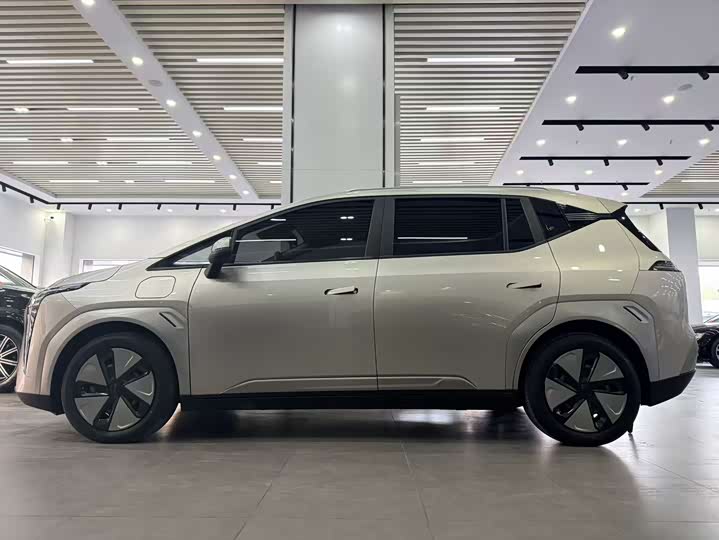 Фото 3 - GAC Aion Y