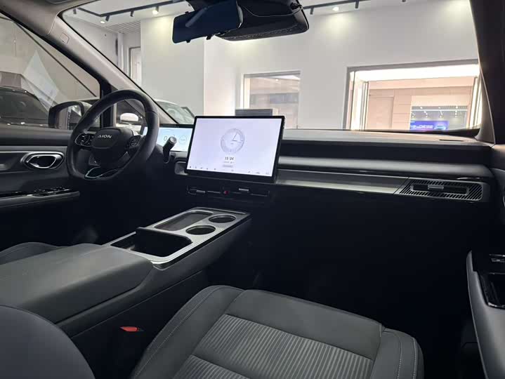 Фото 9 - GAC Aion Y