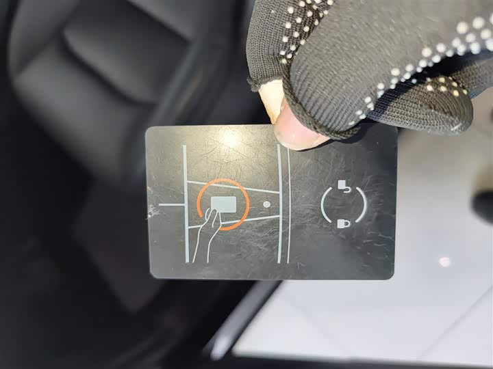 Фото 9 - Tesla Model Y