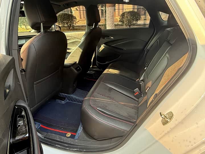 Фото 6 - Buick Verano