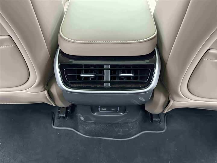 Фото 9 - XPeng G9