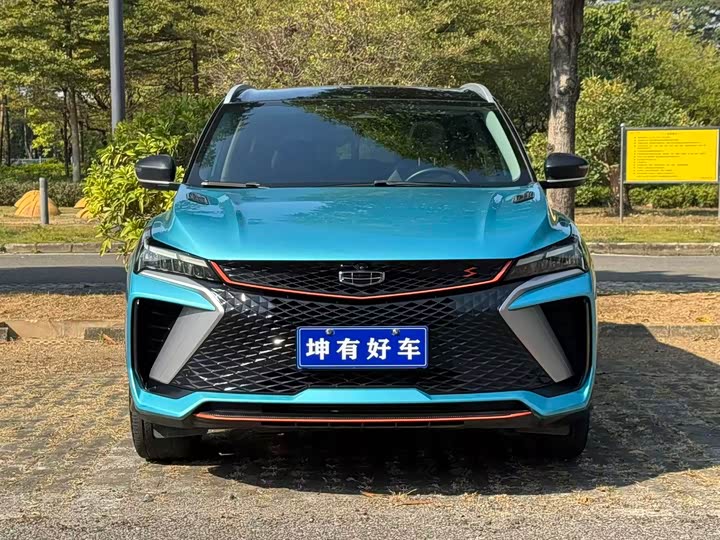 Фото 2 - Geely Coolray